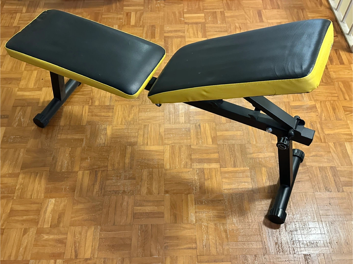 Adjustable Weight Bench - Black & Yellow