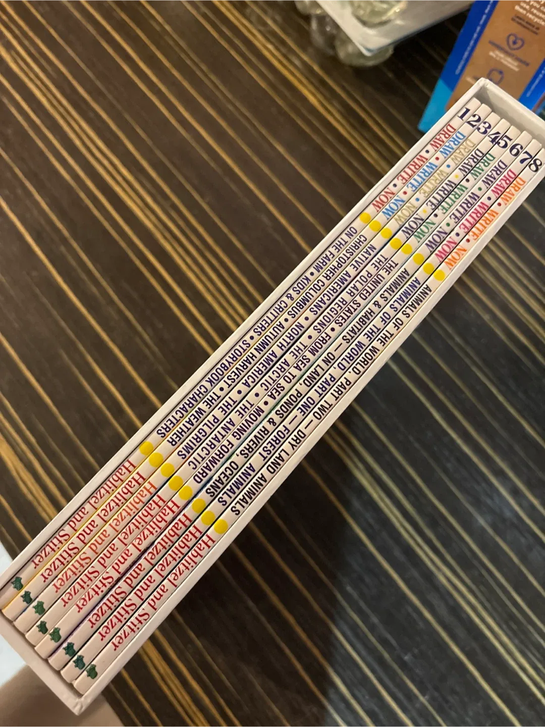 Draw Write Now Books Set by Marie Hablitzel image indicator(2)