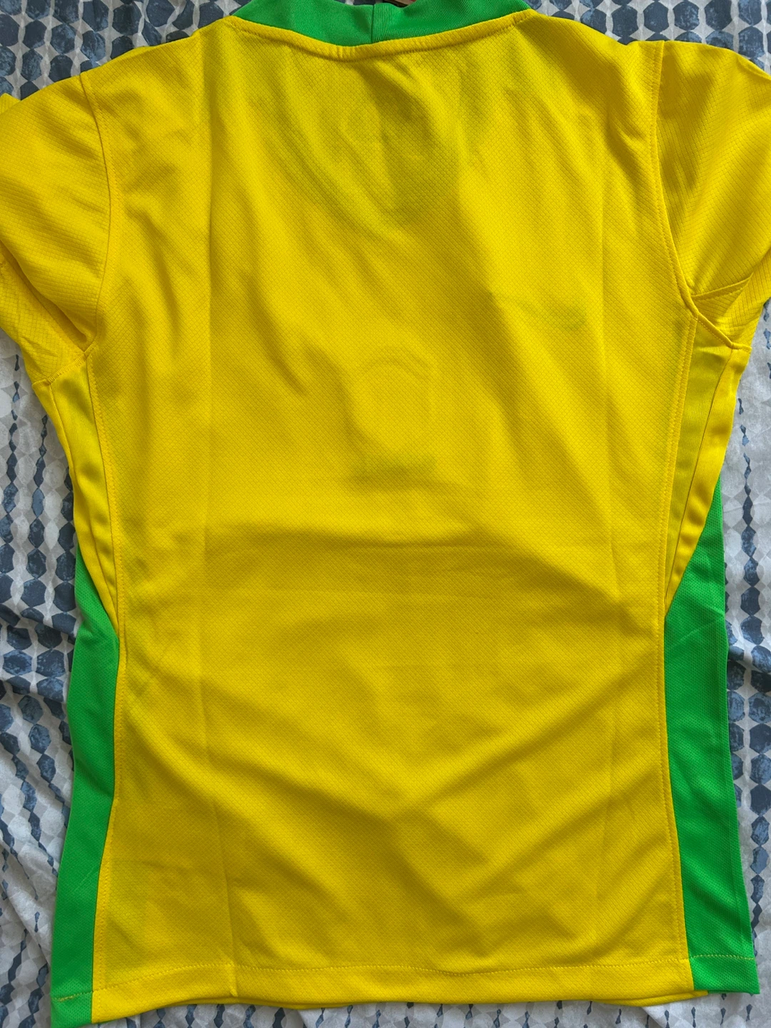 Nike Brazil Women's Soccer Jersey 2025-206 - Size L - photo 3