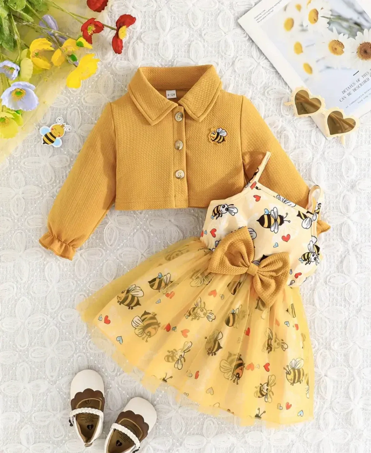 Brand new - Cute Bee Dress & Jacket Set (18-24 mod)