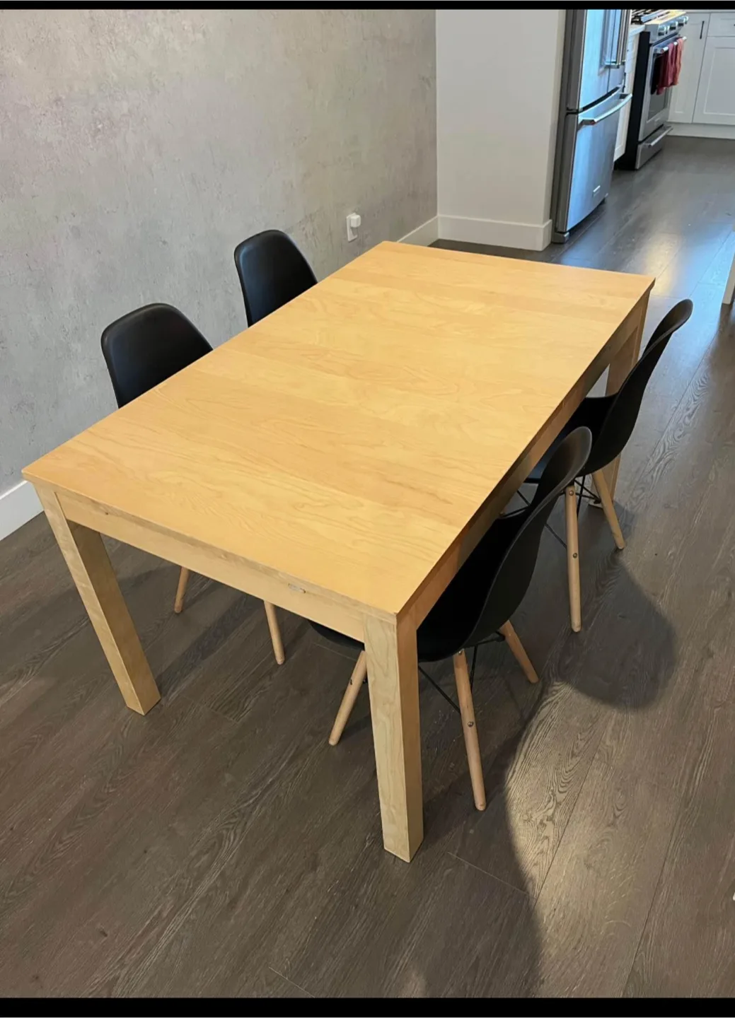 Extendable Dining Table image indicator(2)