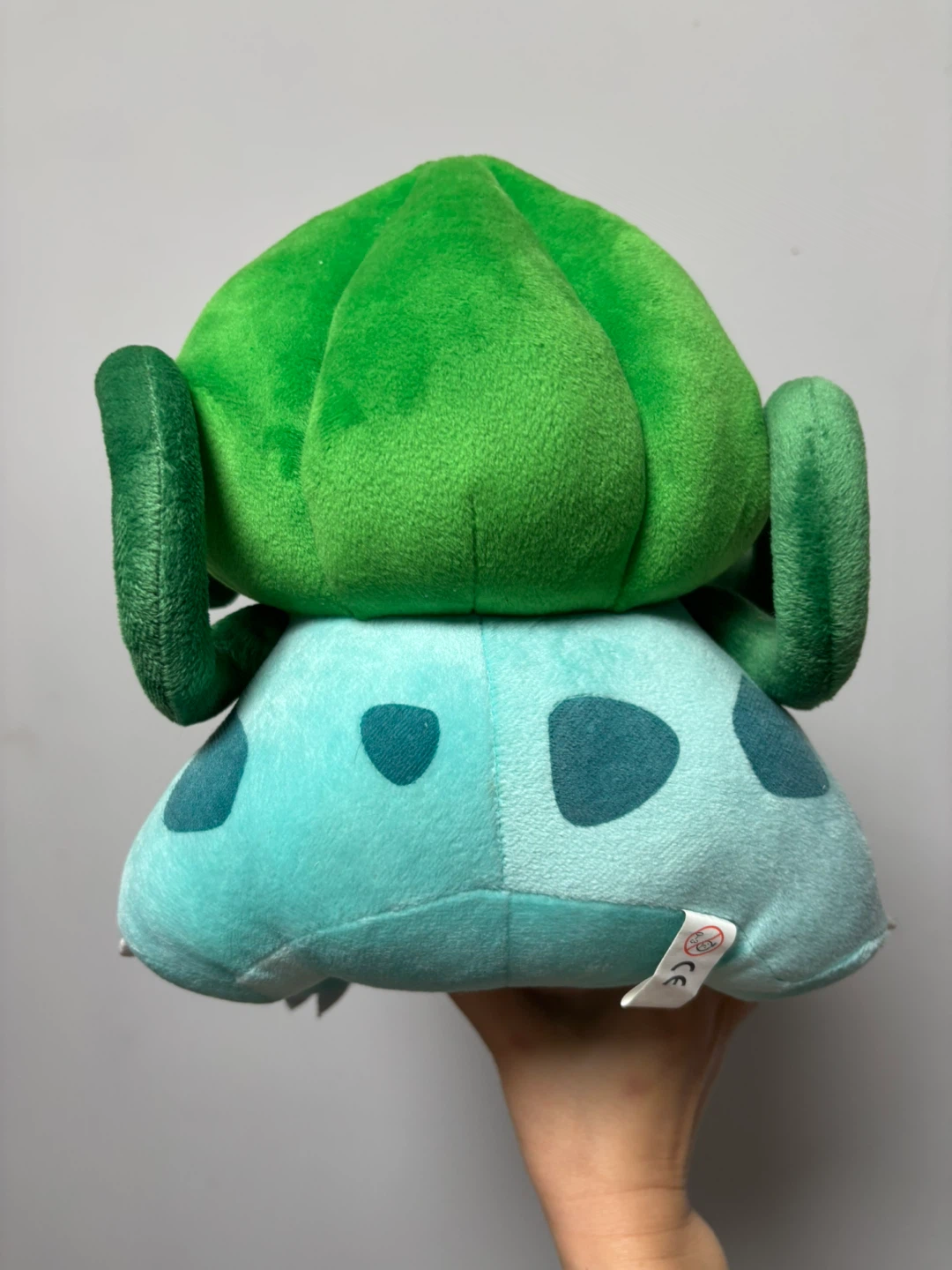 Olyfactory Bulbasaur Plush Toy - photo 5