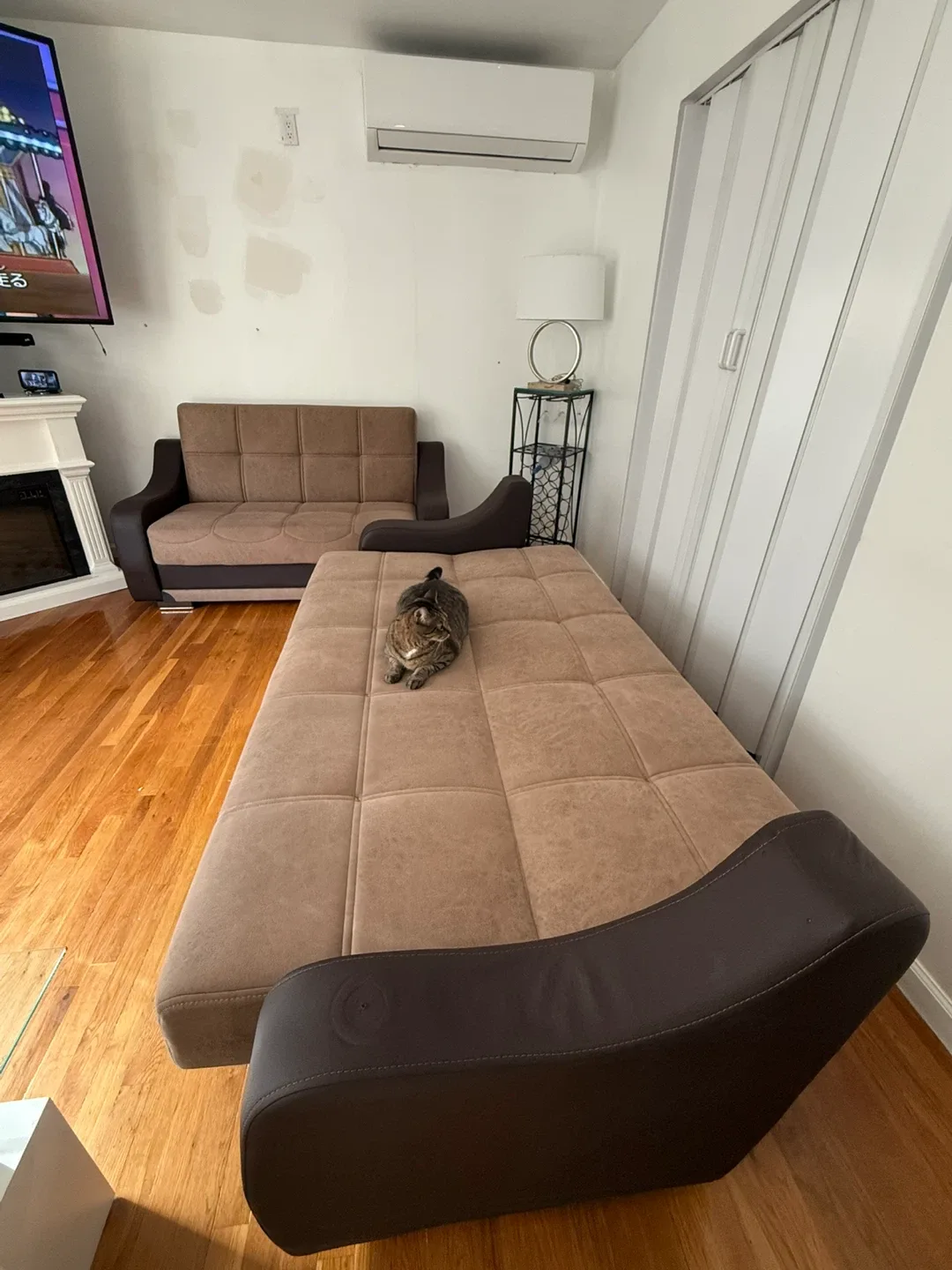 Brown Sofa Bed Set image indicator(3)