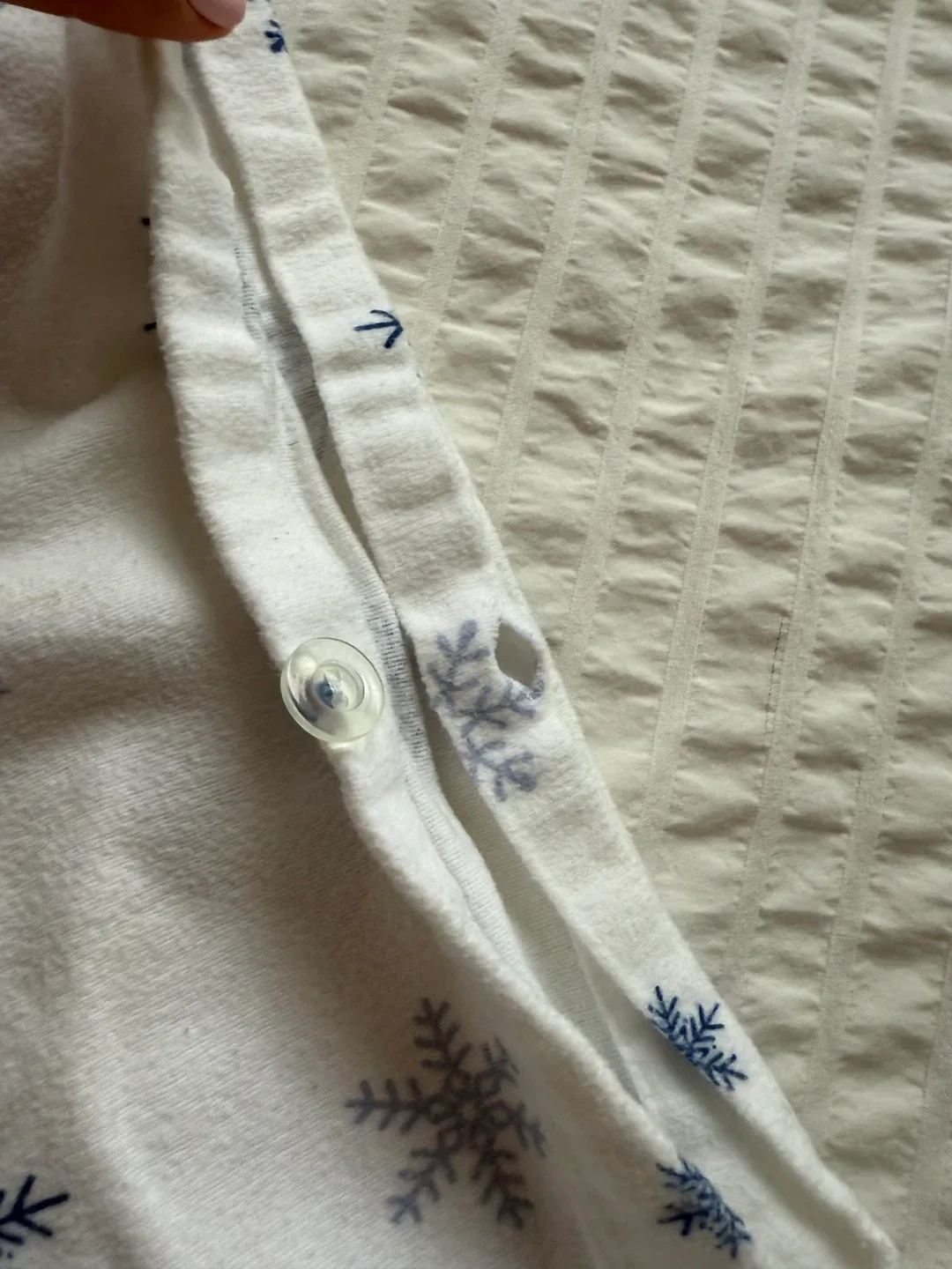 IKEA Full/Queen Duvet Cover Snowflake Pattern image indicator(2)