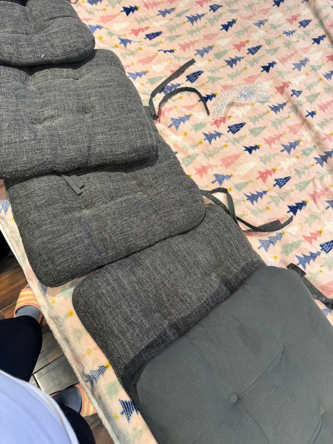 Grey Chair Cushions image indicator(2)