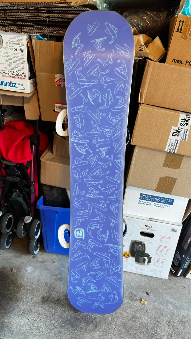 Burton Smalls Kids Snowboard & Bindings - Size L image indicator(2)