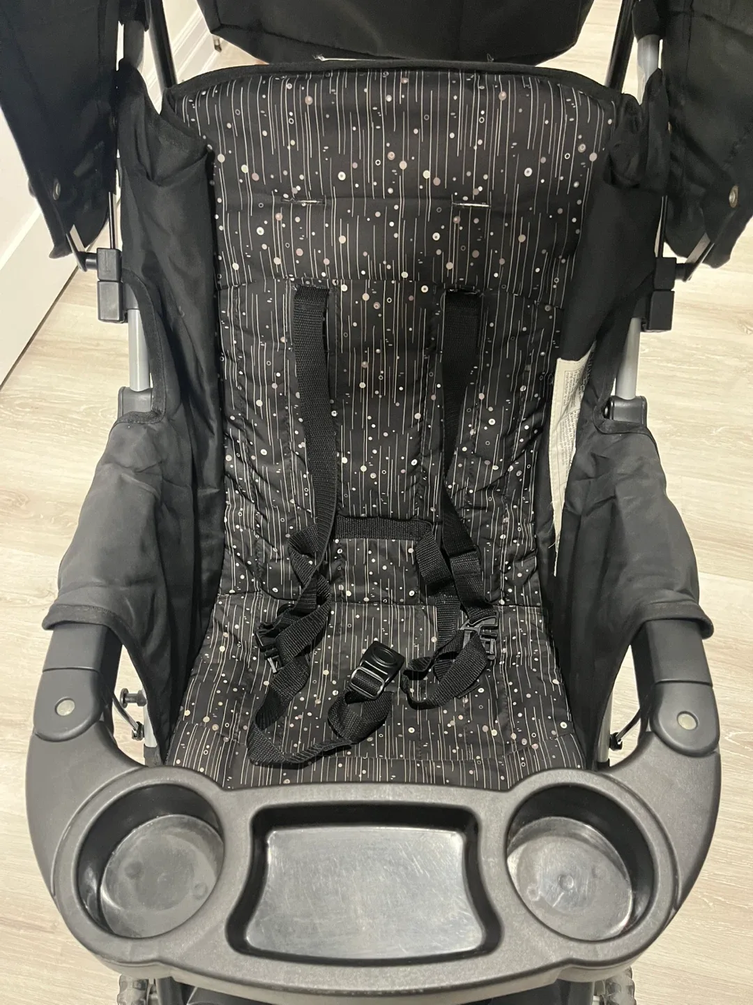 Lamaze Stroller - Black image indicator(2)