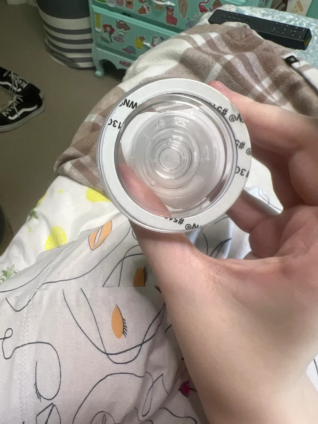 Pink Heart Phone Grip image indicator(2)