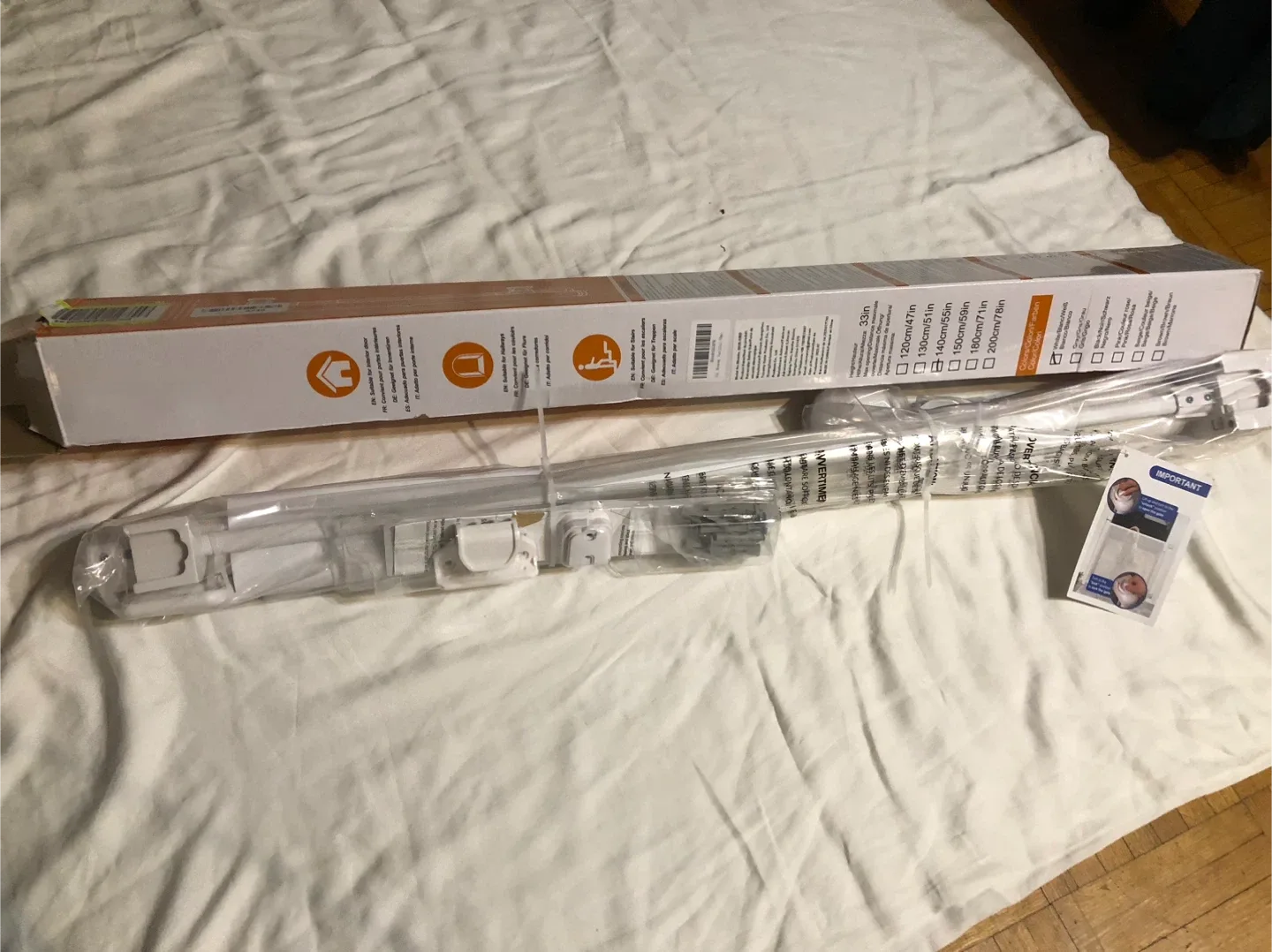 Retractable Safety Gate - Brand New in Box! image indicator(3)