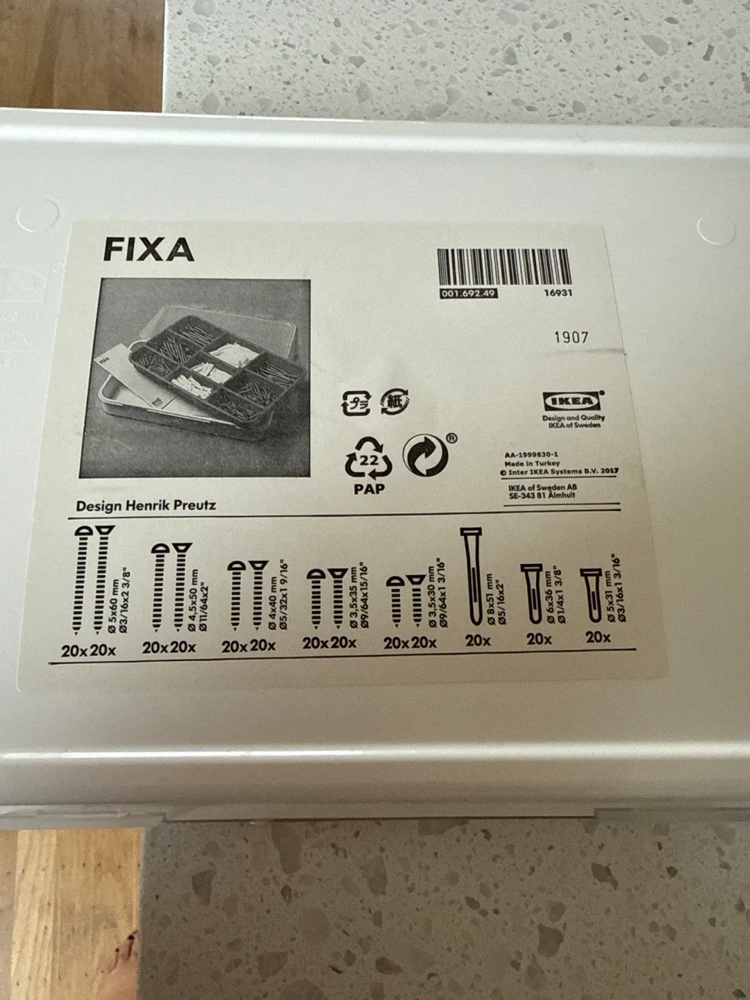 IKEA FIXA Screw and Plug Assortment image indicator(2)