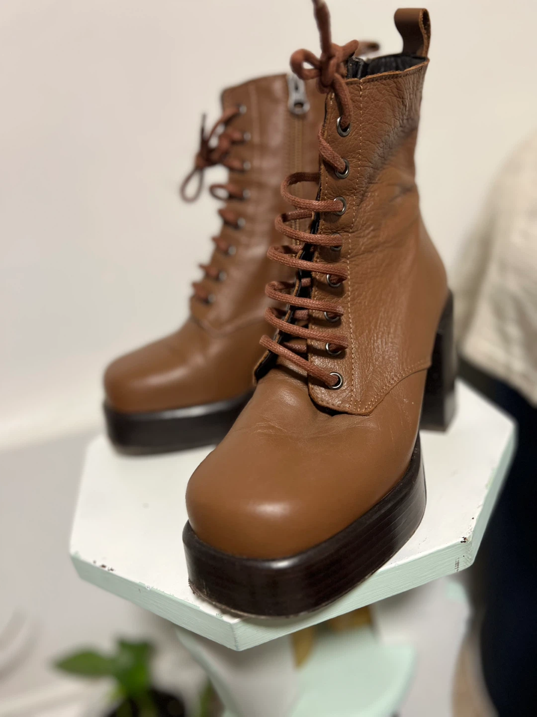 L’Intervalle Leather Boots