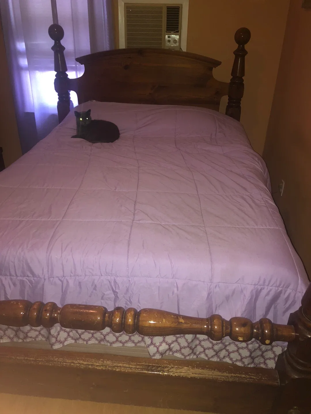 Queen early American bedroom set image indicator(3)