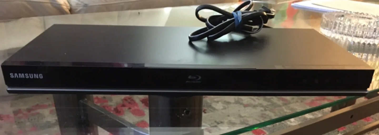 Samsung Blu-ray DVD Player thumbnail