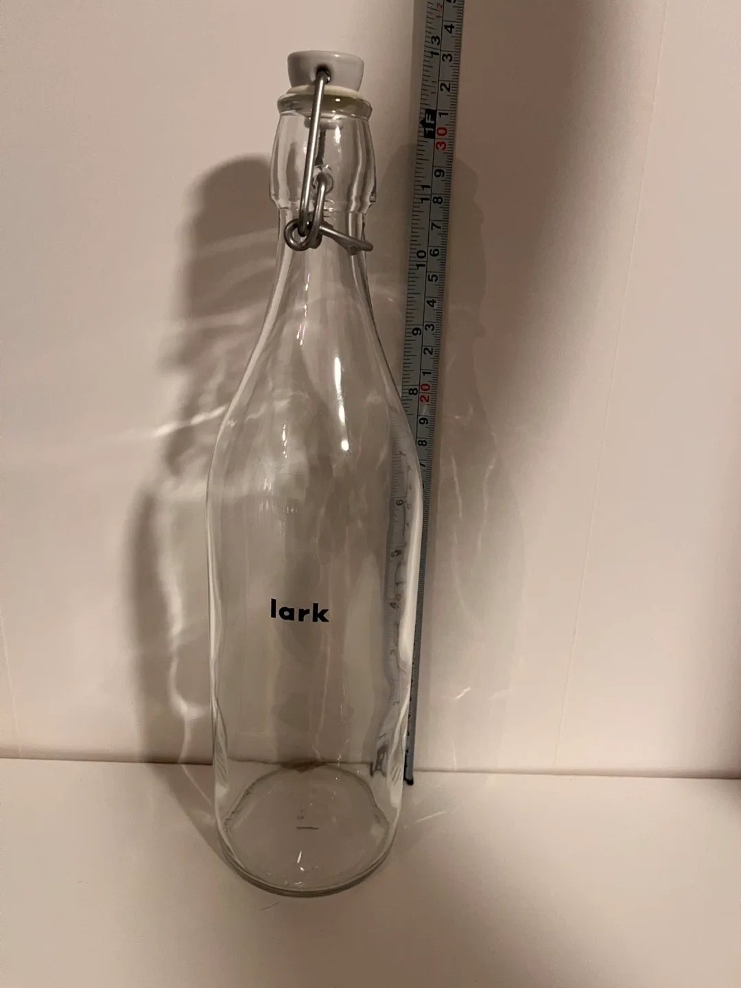 Swing Top Glass Bottles with Carrier x5 image indicator(2)
