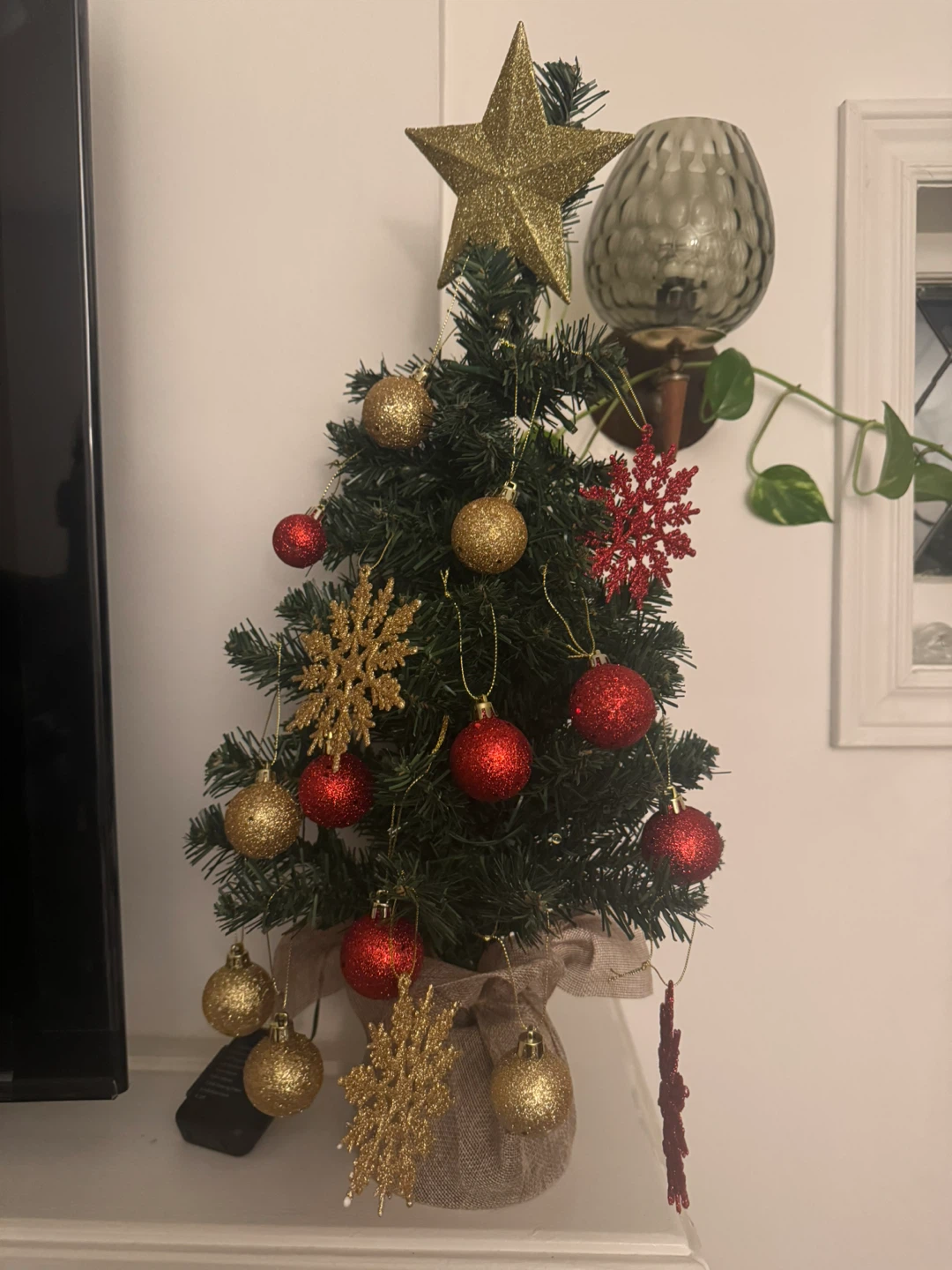 Hoyechi Mini Christmas Tree with Lights & Ornaments - 65cm - photo 5