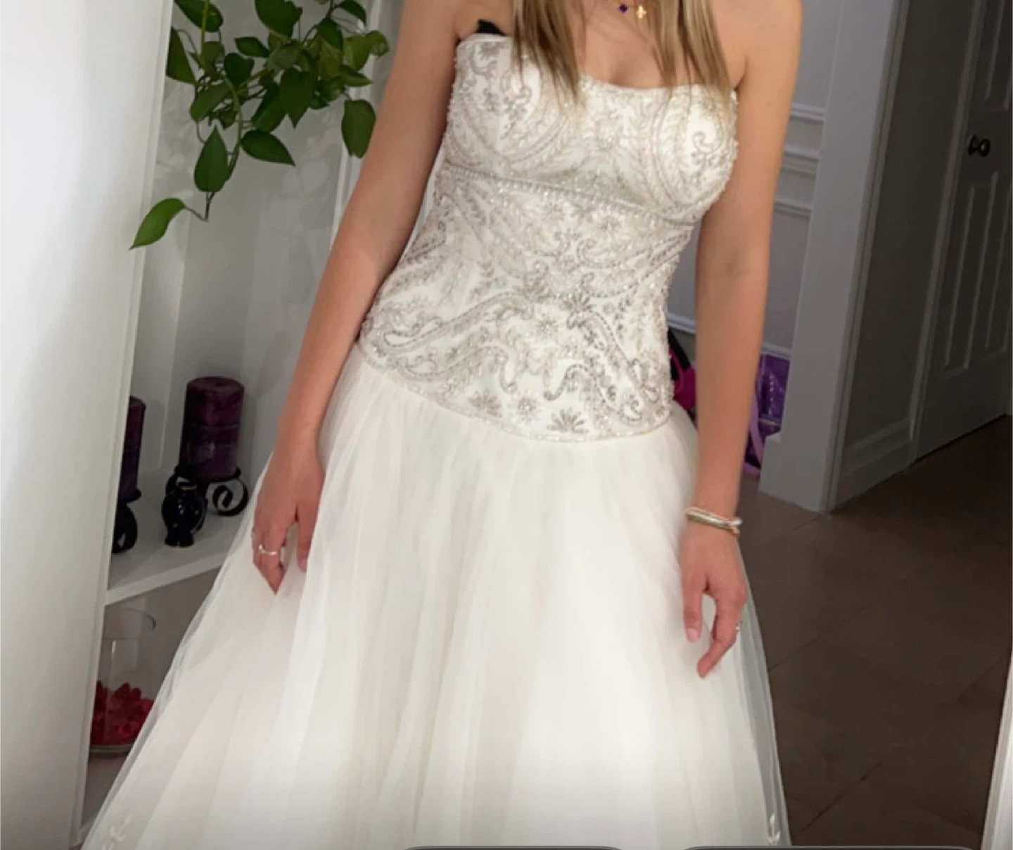 Elegant Wedding Dress - Ivory - photo 4