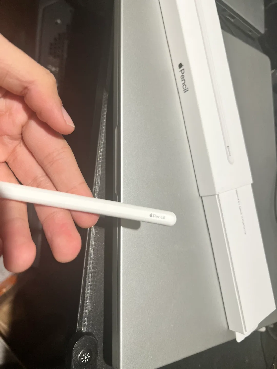 Apple Pencil 2nd Generation image indicator(3)