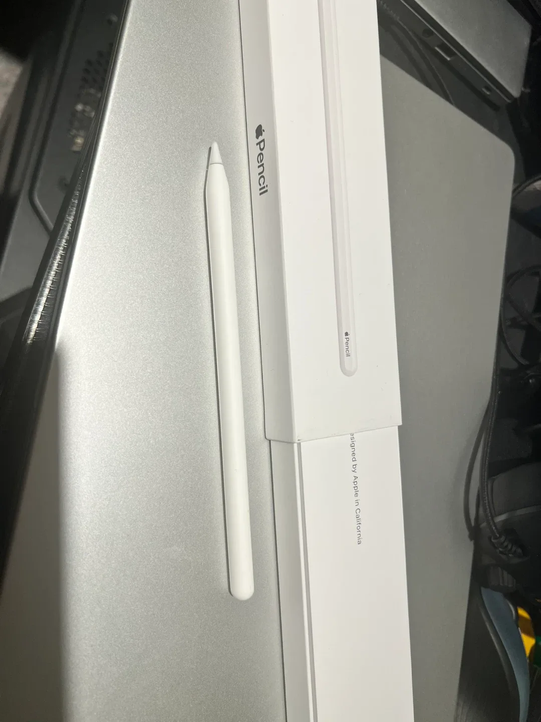 Apple Pencil 2nd Generation image indicator(2)
