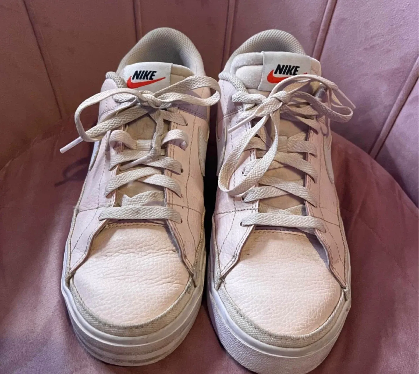 Nike shoes size 9.5 W