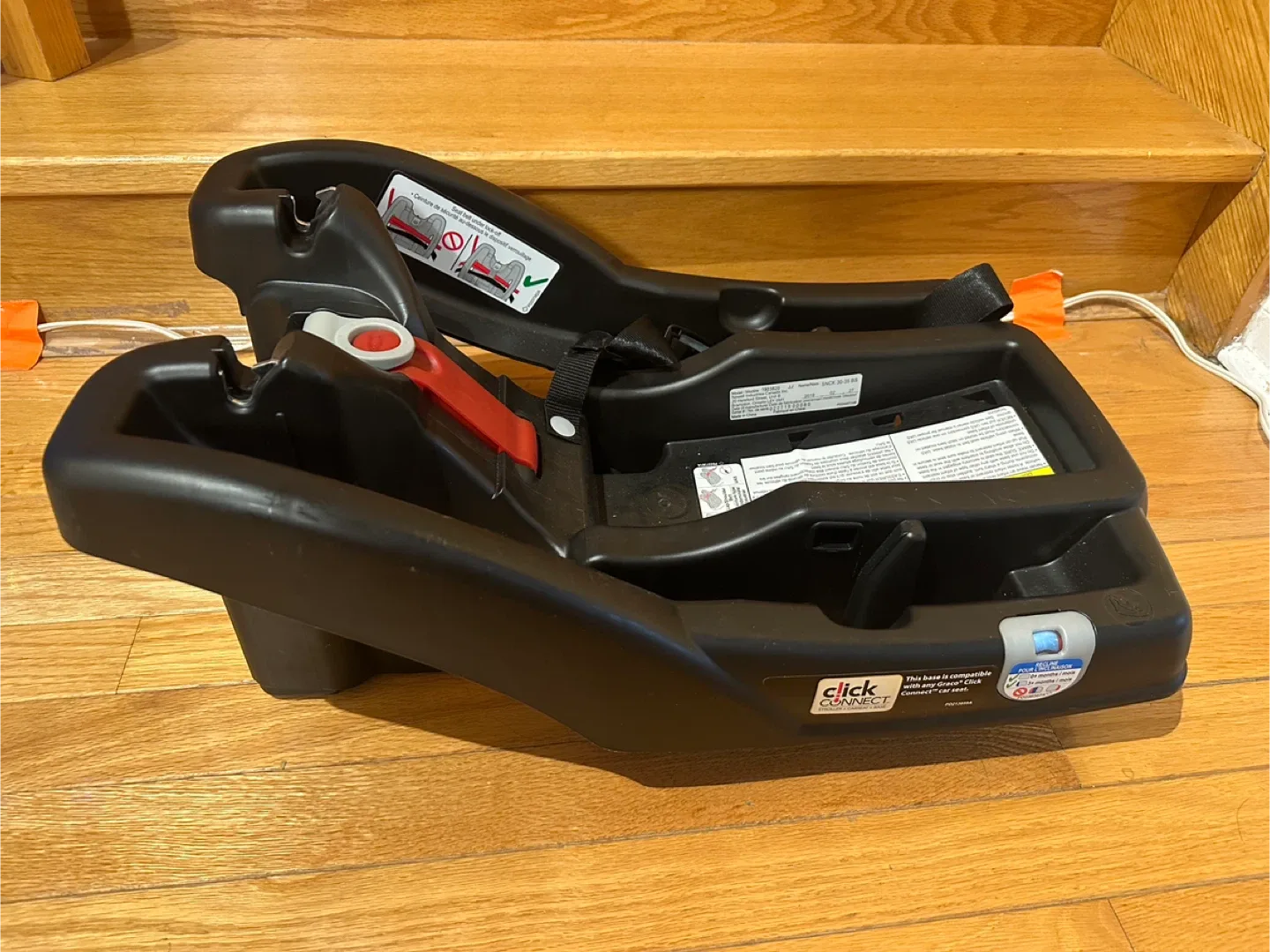 Graco Click Connect Car Seat Base image indicator(2)