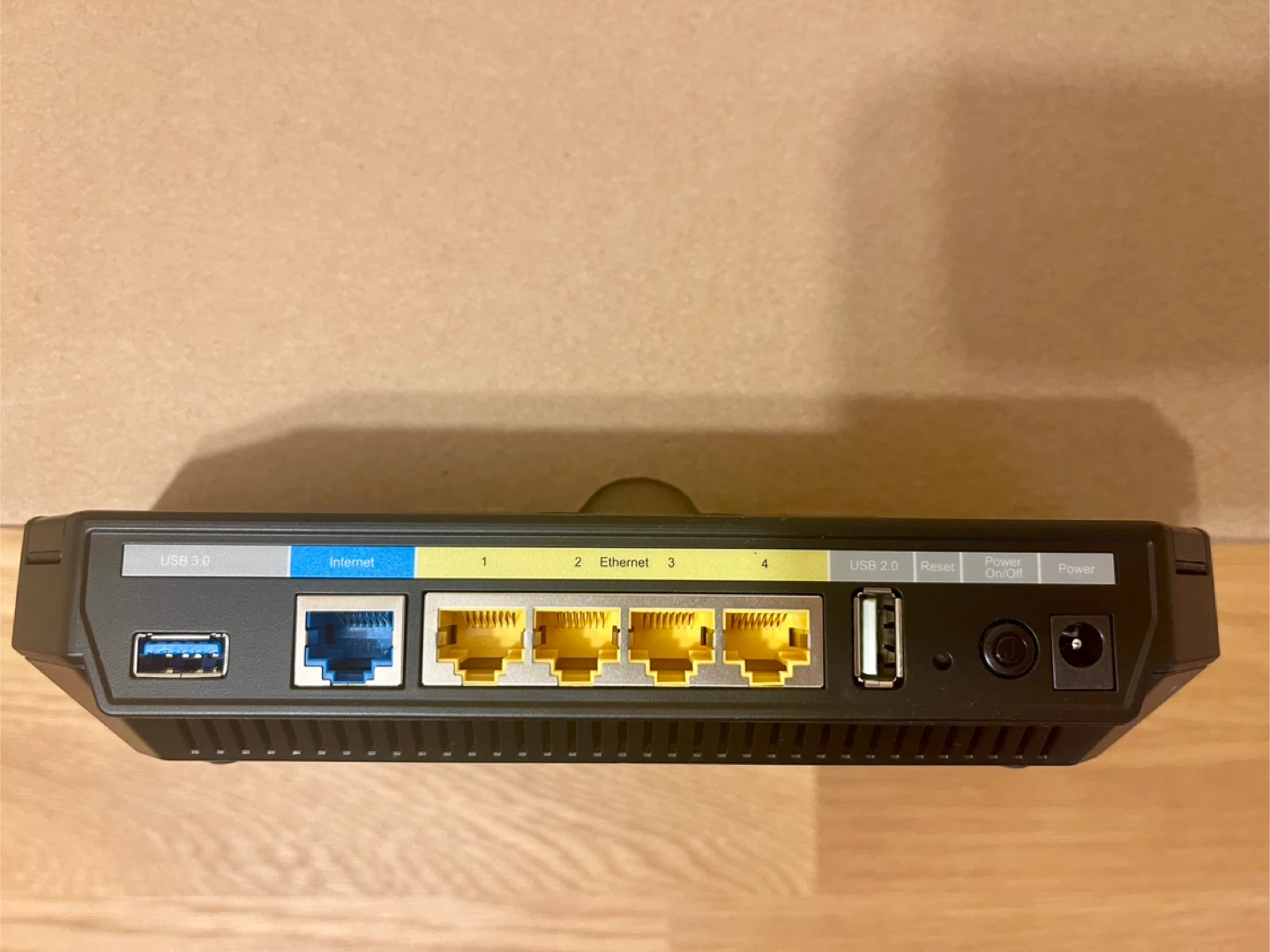 TP-Link Archer C4000 MU-MIMO Tri-Band Router - photo 2