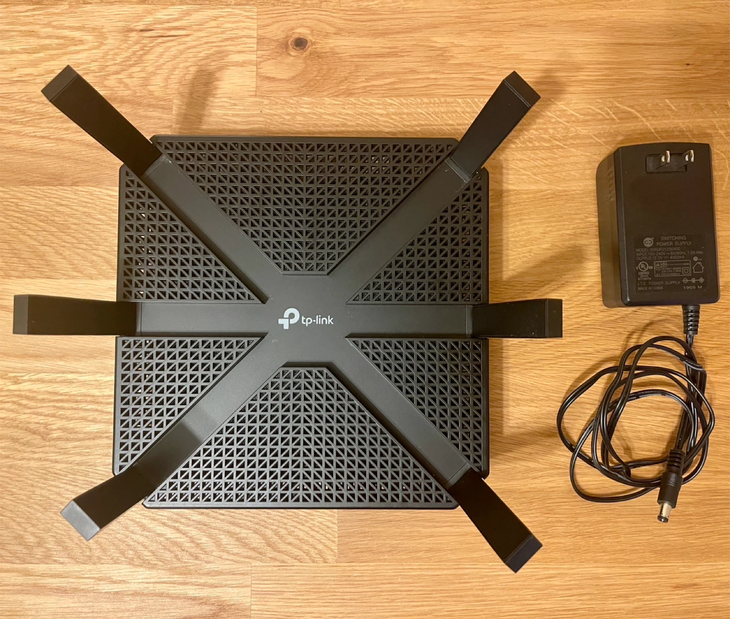 TP-Link Archer C4000 MU-MIMO Tri-Band Router