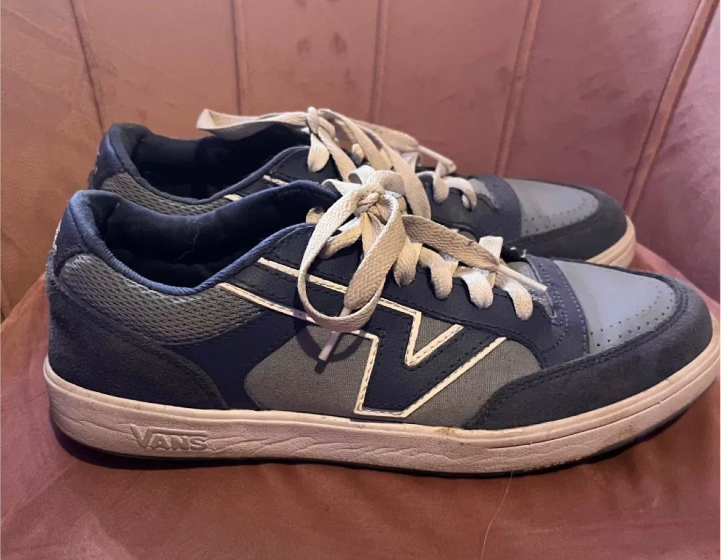 Vans Lowland Shoes size 10W/8.5M