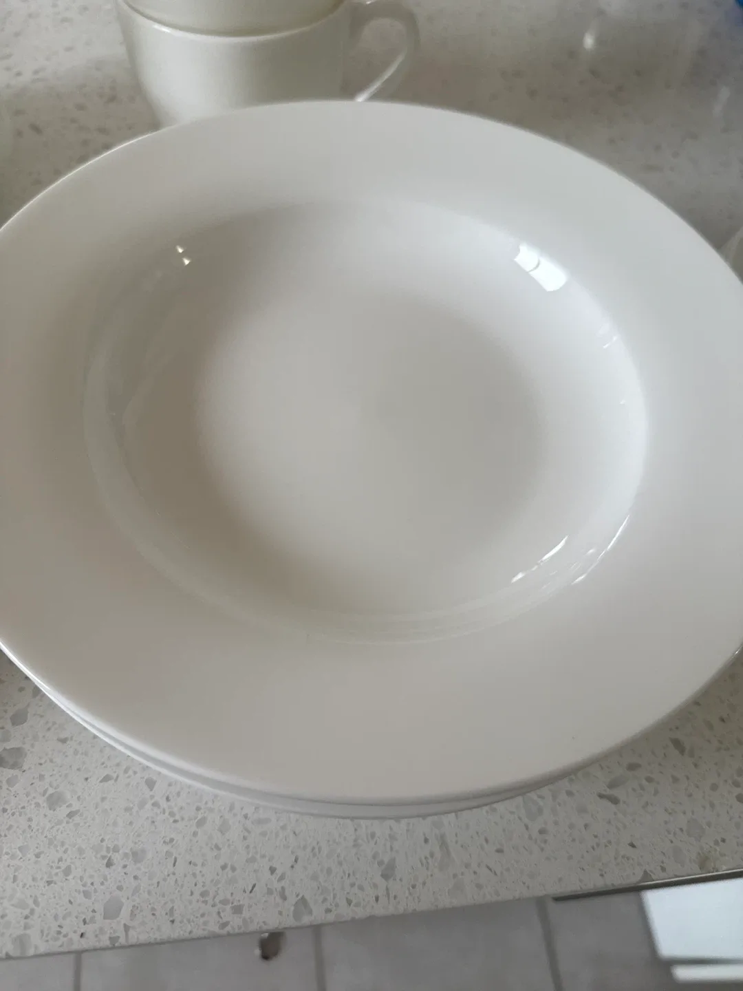 Maxwell & Williams Cashmere Dinnerware Set image indicator(5)