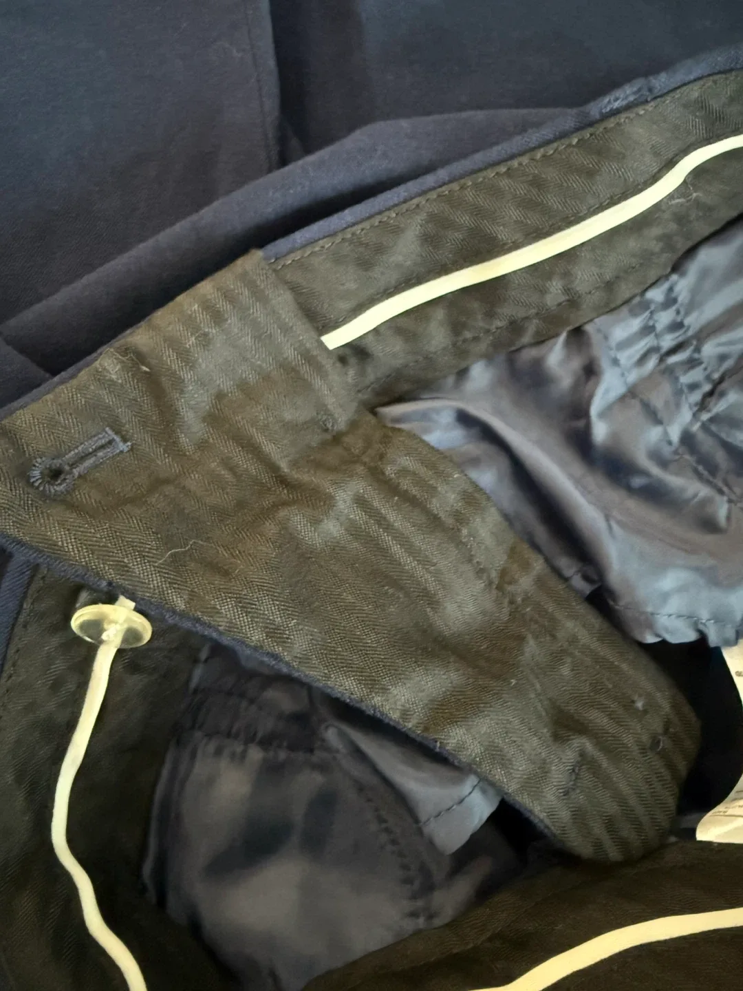 Banana Republic Sloan Fit Pants - Size 6 image indicator(5)