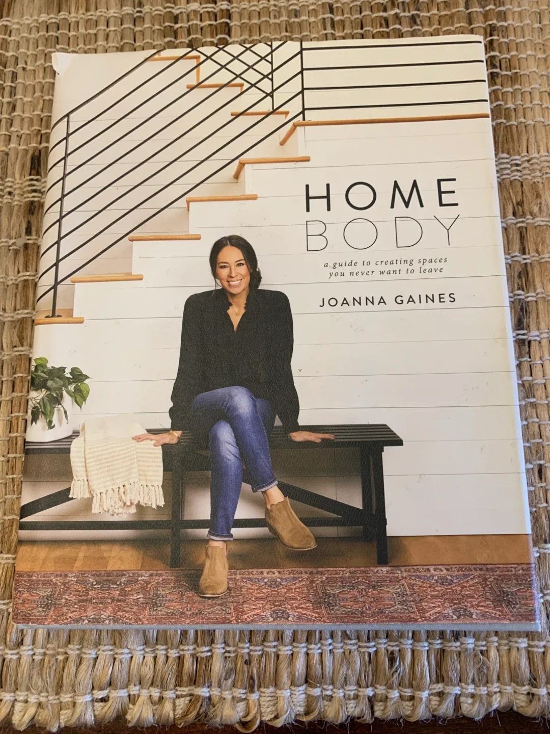 Home Body: A Guide to Creating Spaces by Joanna Gaines thumbnail