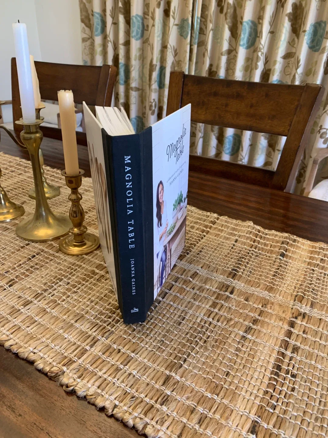 Magnolia Table by Joanna Gaines image indicator(2)