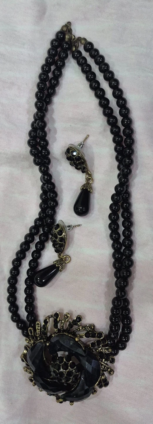 Black Beaded Necklace & Earring Set