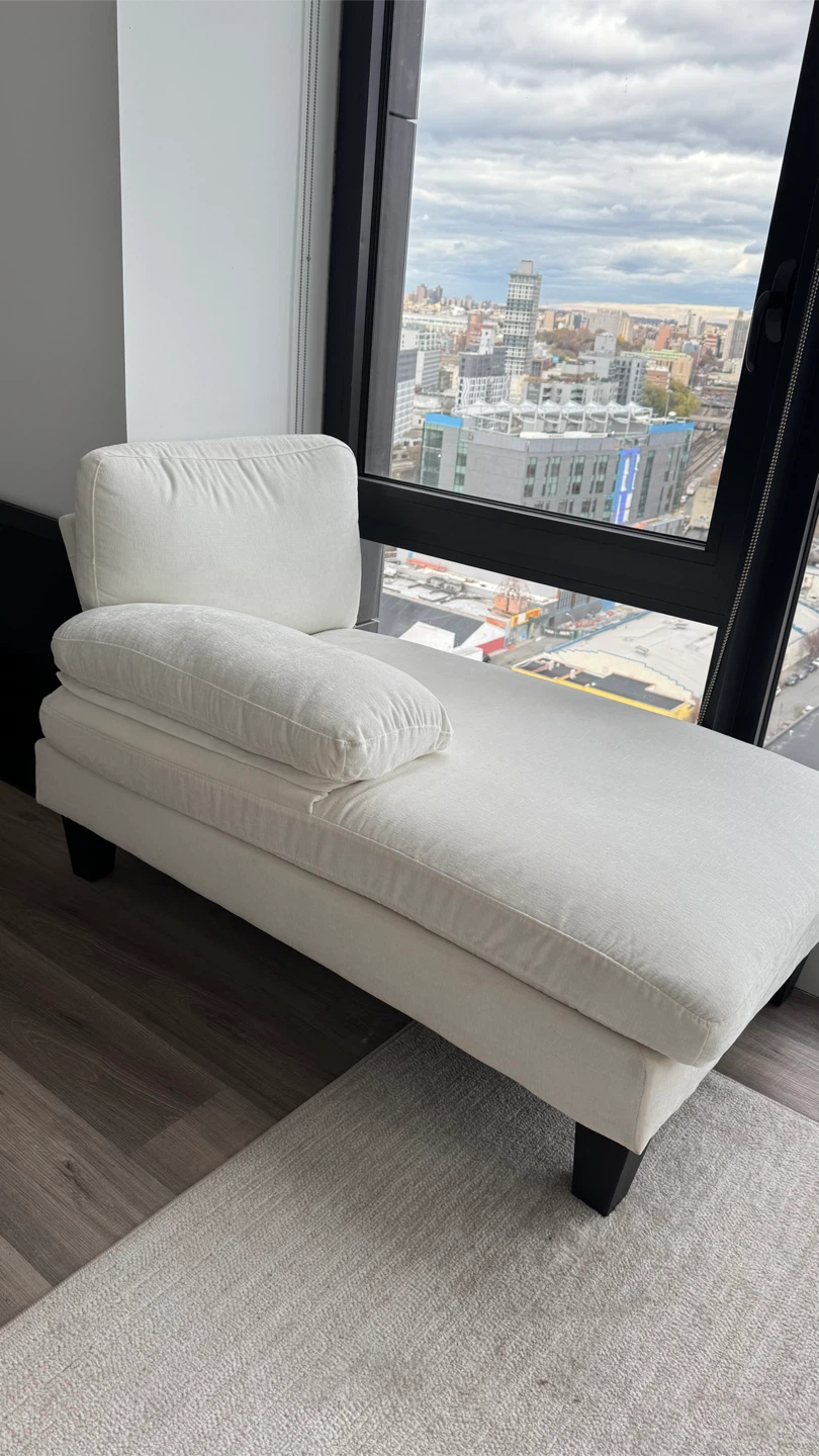 White Sectional Sofa with Chaise Lounge - photo 5