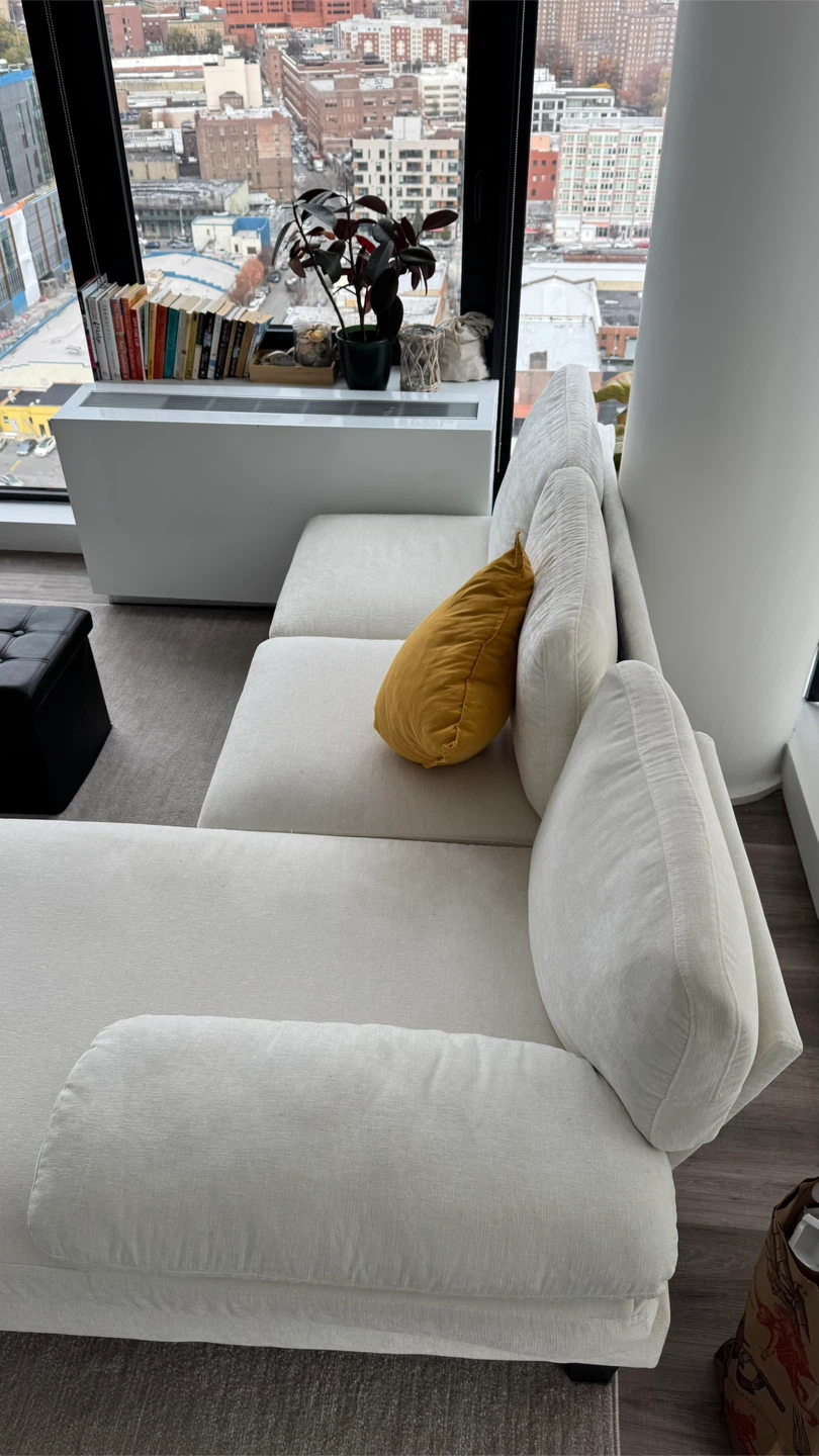 White Sectional Sofa with Chaise Lounge