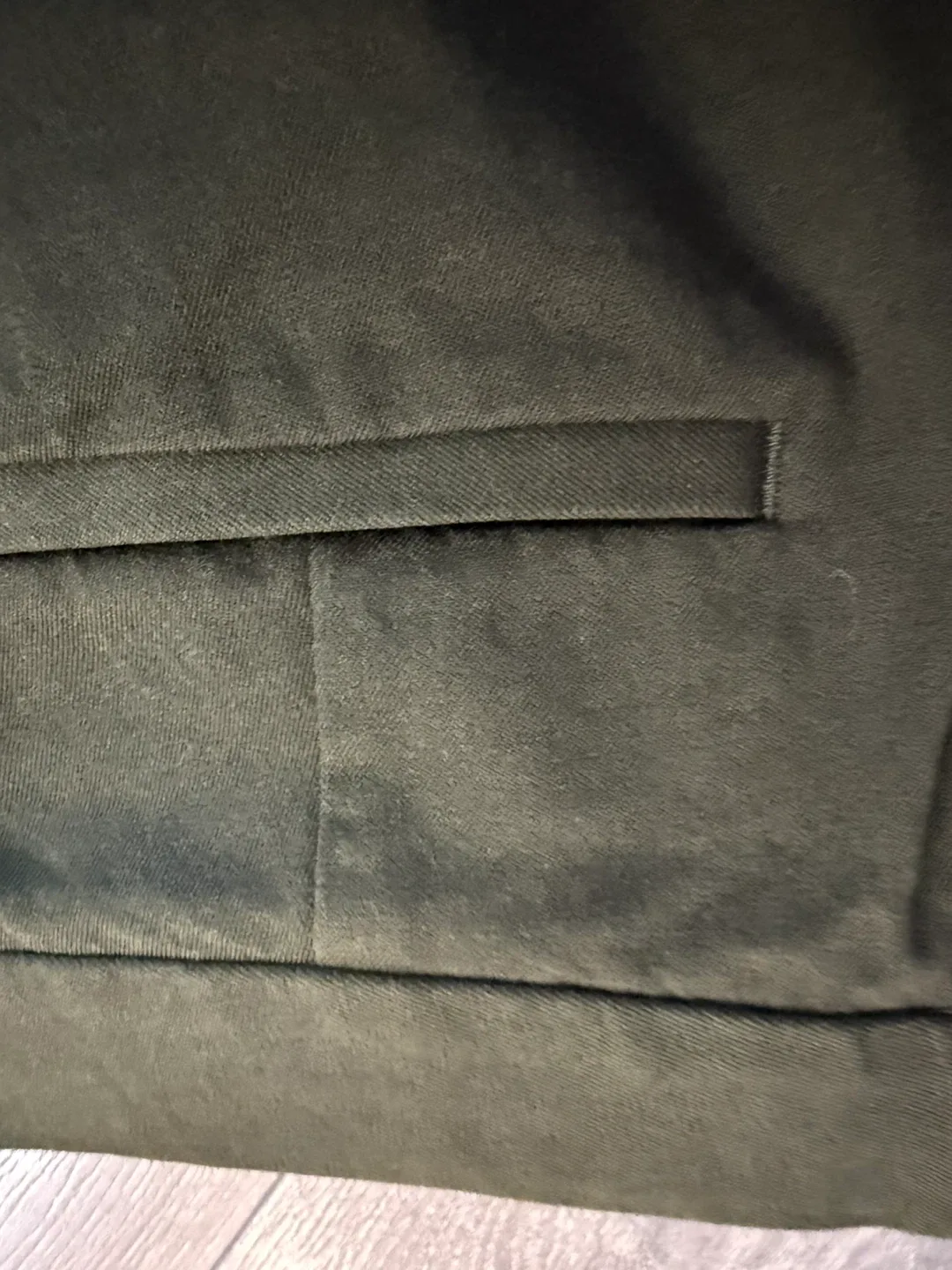 Banana Republic Olive Green Pants - Size 4 image indicator(5)