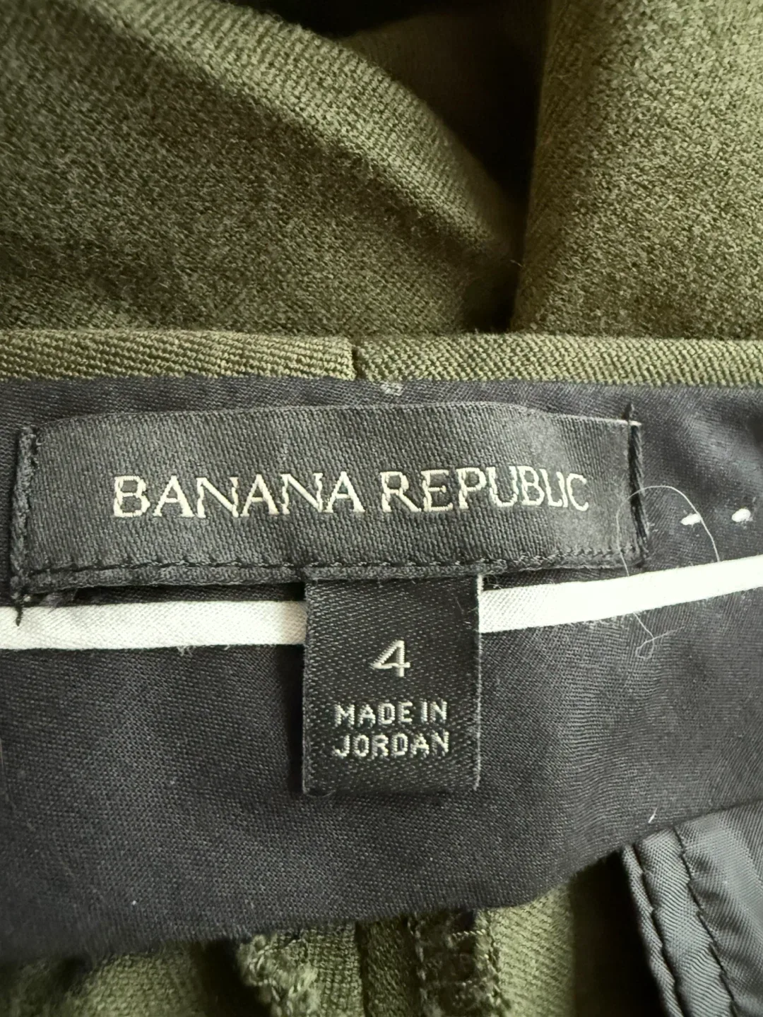 Banana Republic Olive Green Pants - Size 4 image indicator(6)