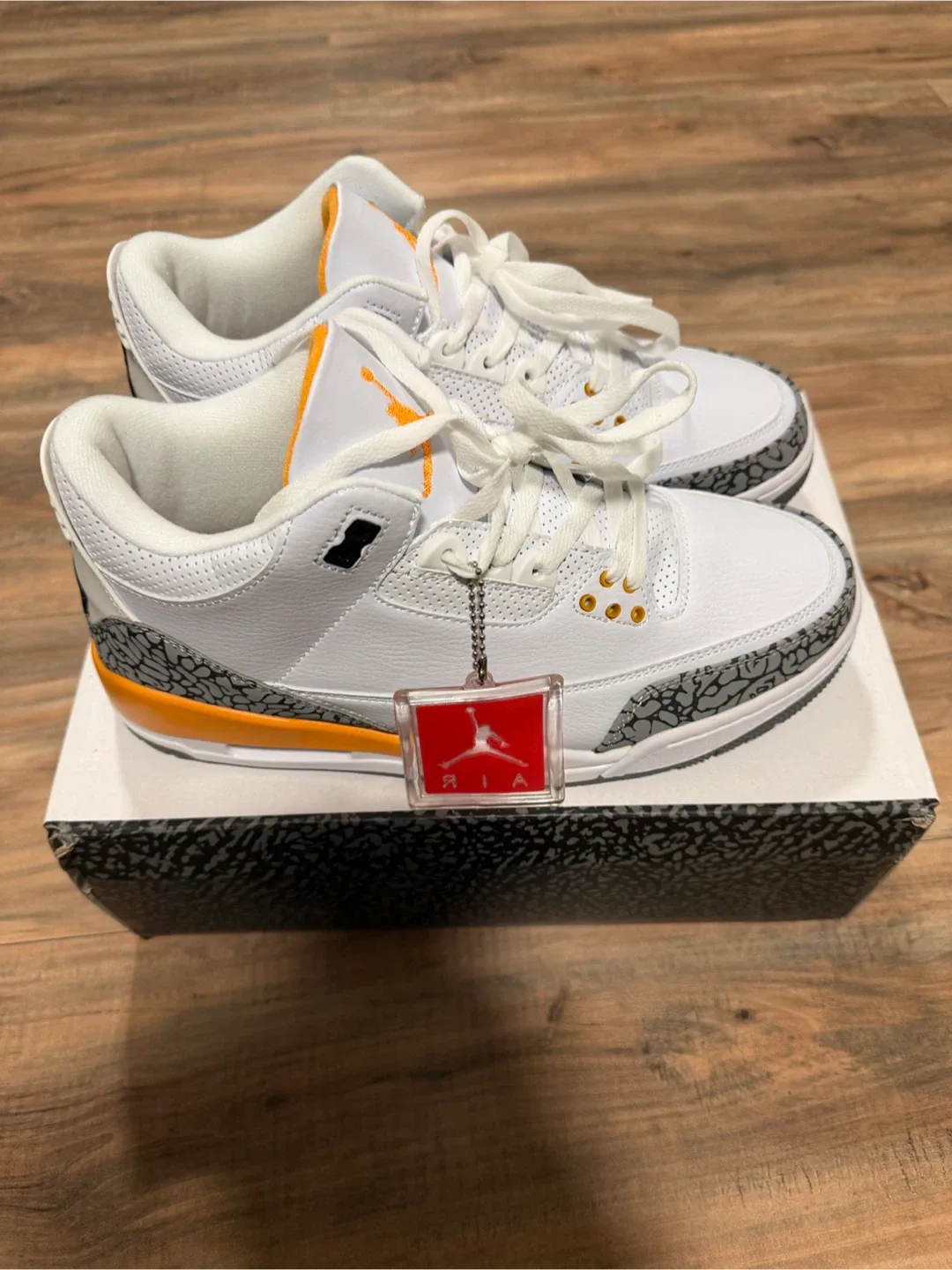 Jordan 3 Retro White/Orange Shoes - Brand New! image indicator(4)