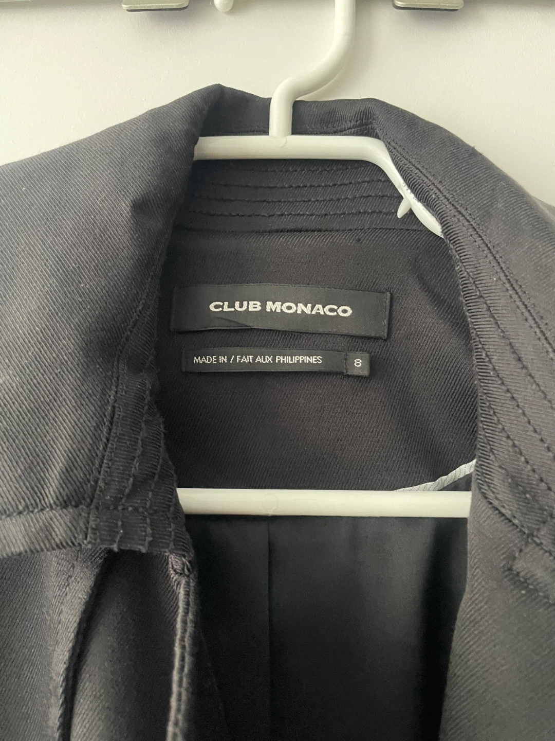 Club Monaco Black Cropped trench - Size 8 - photo 2
