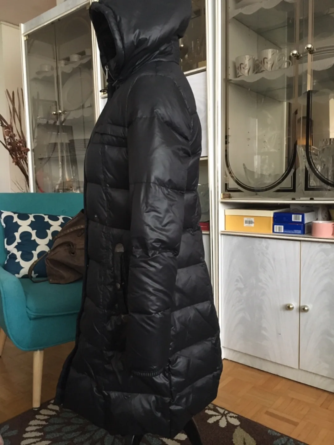 DKNY Black Puffer Coat image indicator(3)