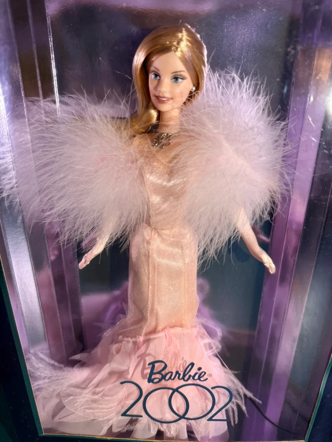 Barbie Doll 2002 Collector Edition image indicator(2)