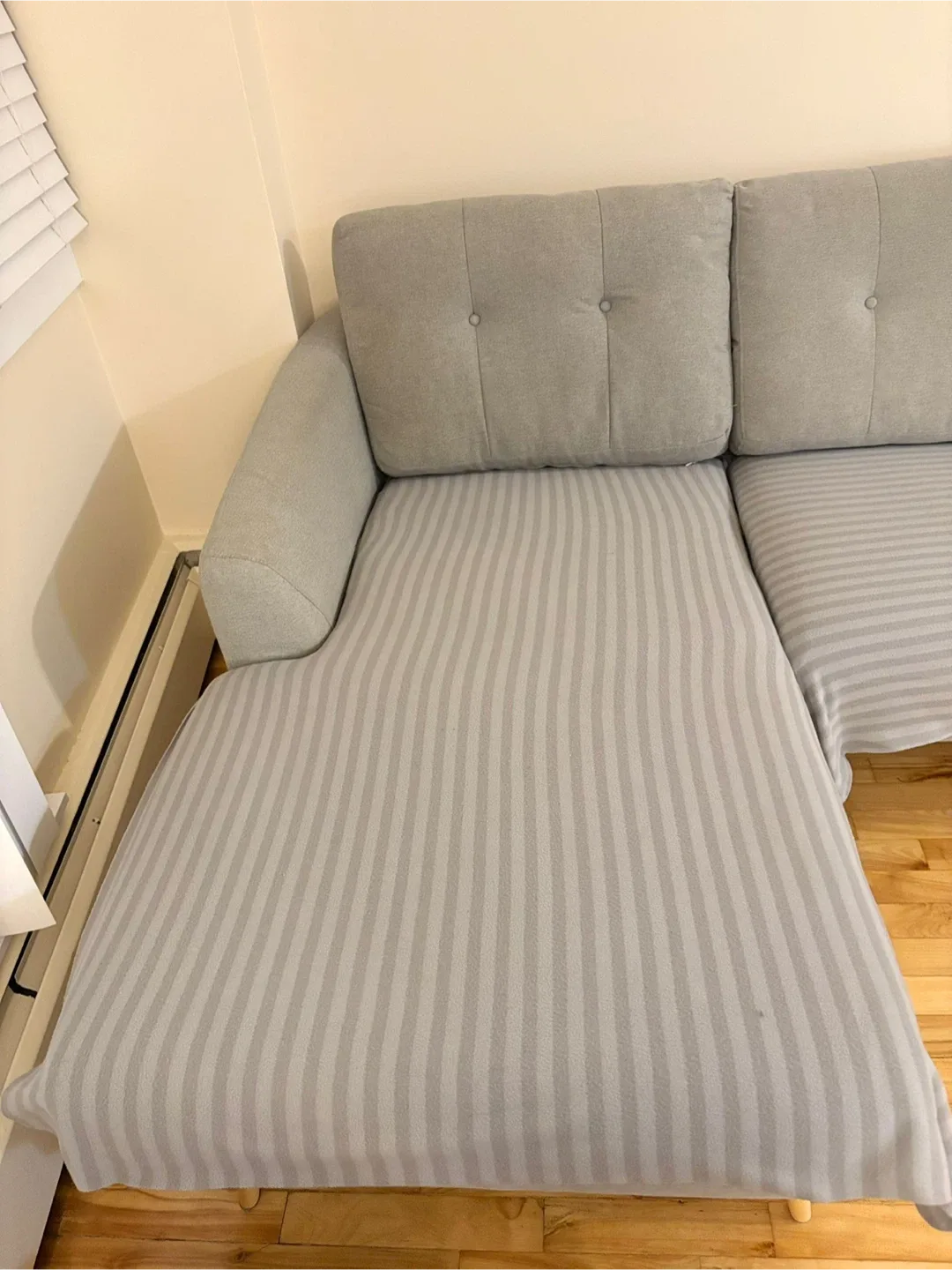 Grey Sectional Sofa image indicator(2)