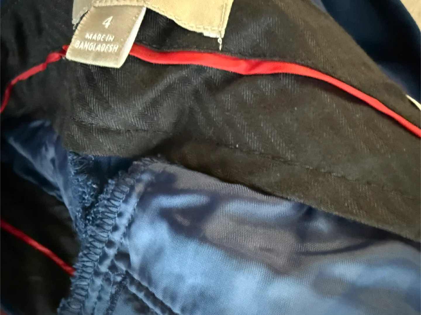 Banana Republic Jackson Fit Pants - Size 4 image indicator(9)