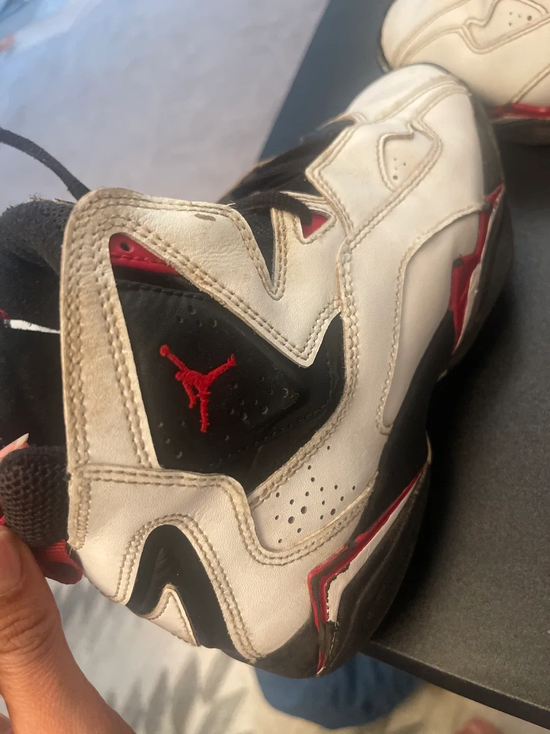 Air Jordan True Flight Size 6Y image indicator(3)