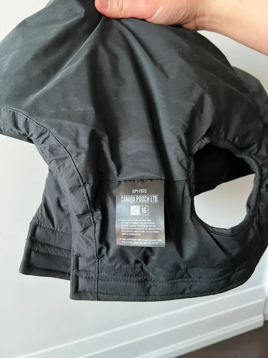 Canada Pooch Waterproof Puffer Jacket – Size 16 image indicator(3)