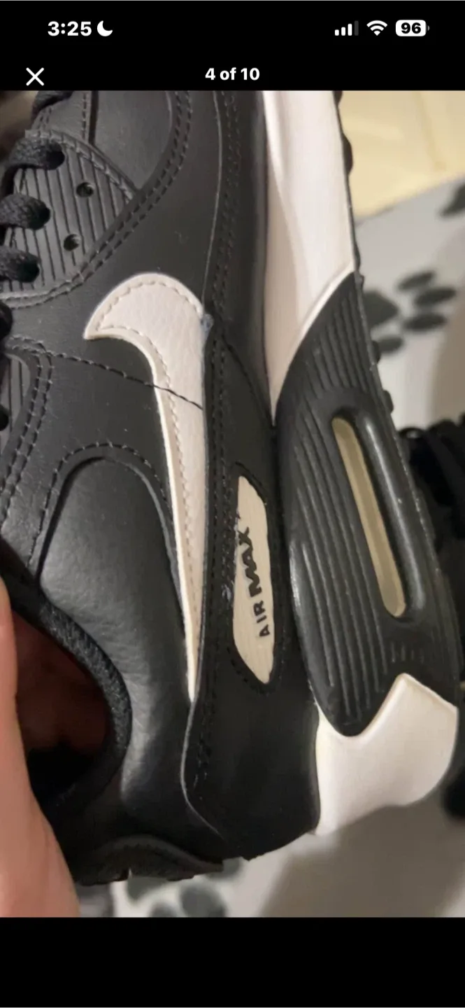 Nike Air Max 90 - Black and white image indicator(4)