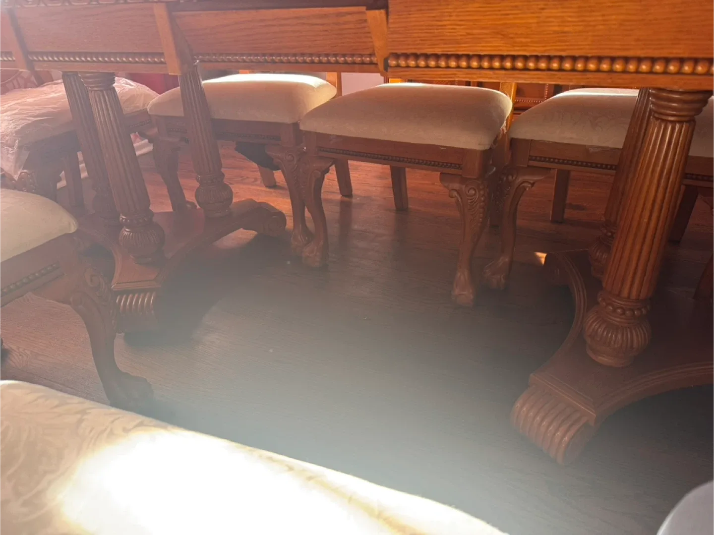 Dining Room Set - Table & Chairs image indicator(4)