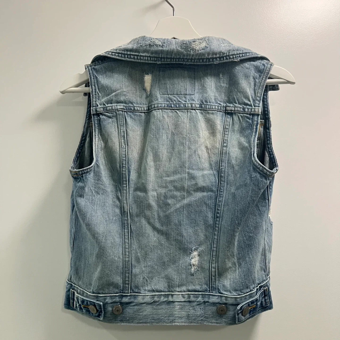 Levi's Denim Vest - Size S image indicator(2)