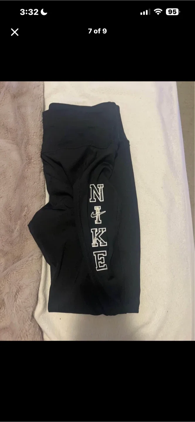 Nike leggings 2 pairs image indicator(6)