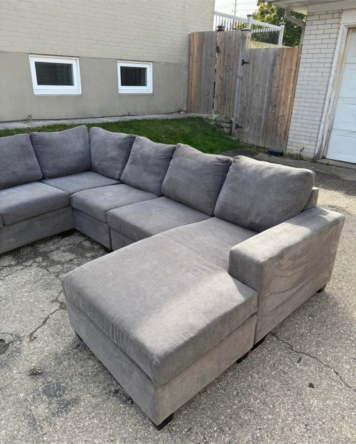 Leon's sectional in grey image indicator(2)