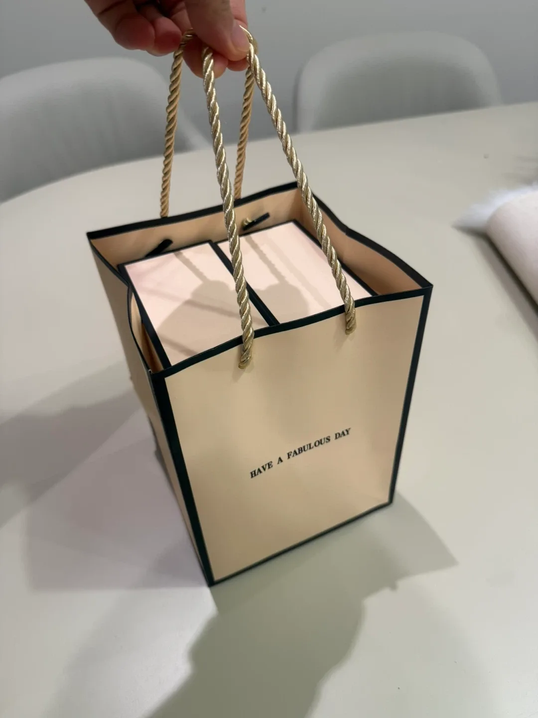 New gift! Real Rose + Silver Necklace Gift Set image indicator(2)